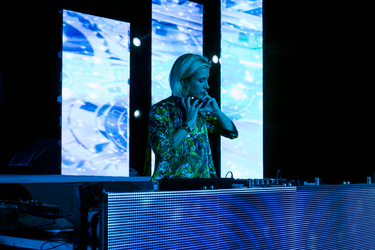 Closing Party SWATCH